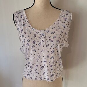 Cropped Floral Tank Sleeveless Top - White Ruffled Henley Large